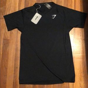 Men’s Gymshark V neck